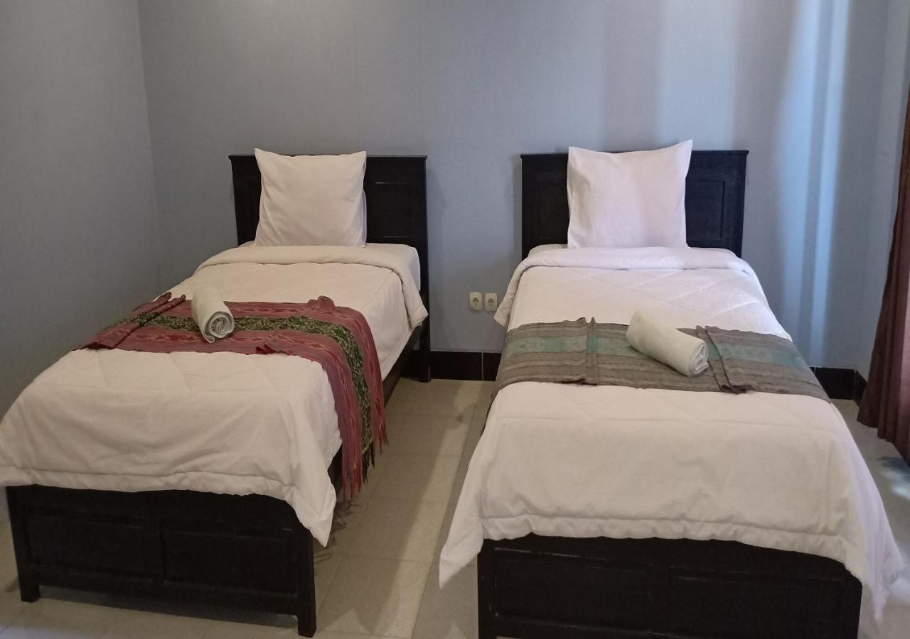 Ridho Malik Hotel Bumbang Buitenkant foto