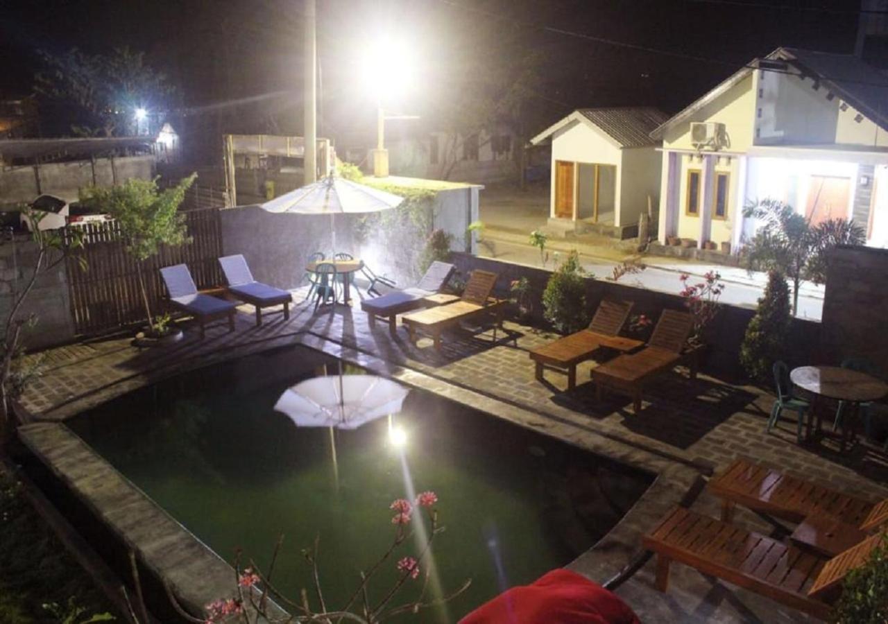 Ridho Malik Hotel Bumbang Buitenkant foto