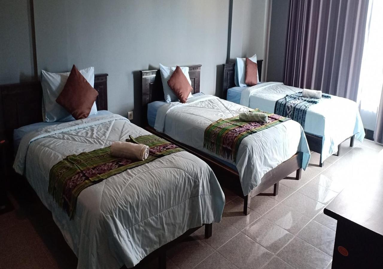 Ridho Malik Hotel Bumbang Buitenkant foto