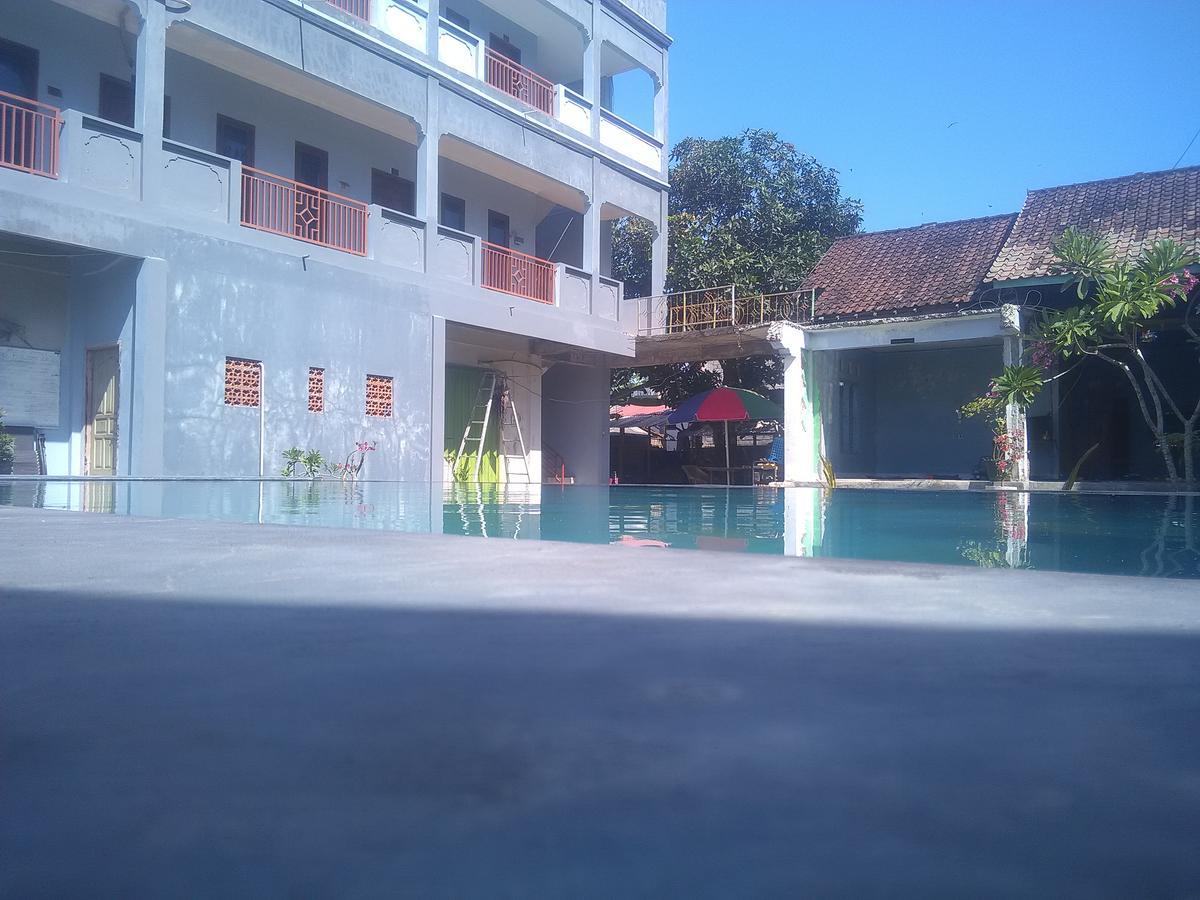 Ridho Malik Hotel Bumbang Buitenkant foto